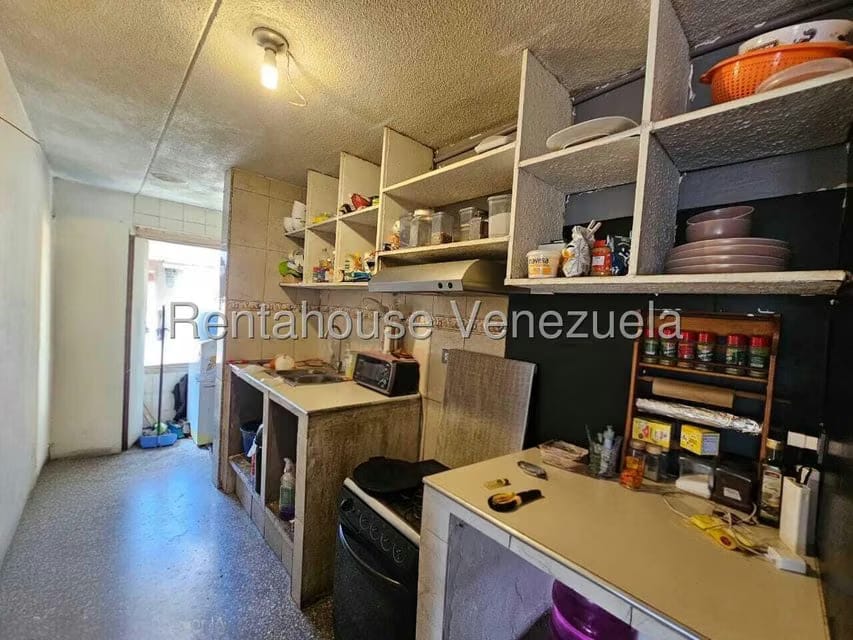 Apartamento (1 Nivel) en Venta en Zona Centro, Aragua - 11