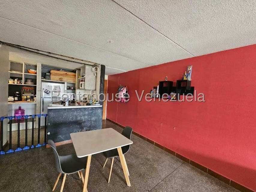 Apartamento (1 Nivel) en Venta en Zona Centro, Aragua - 4