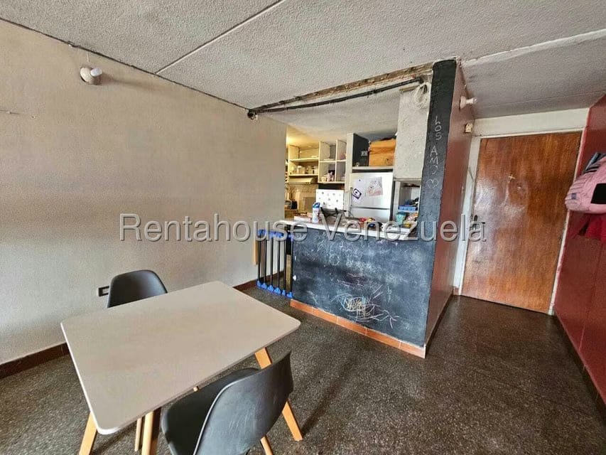 Apartamento (1 Nivel) en Venta en Zona Centro, Aragua - 6