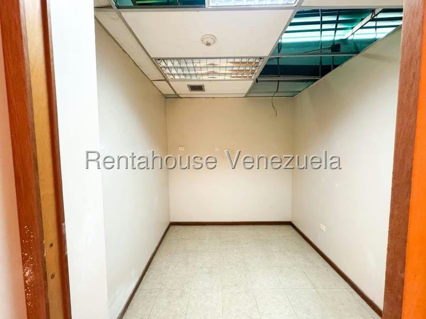 Comercial (Local Comercial) en Venta en San Bernardino, Distrito Metropolitano - 9