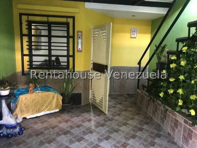 Casa (Multipes Niveles) en Venta en La California Norte, Distrito Metropolitano - 4