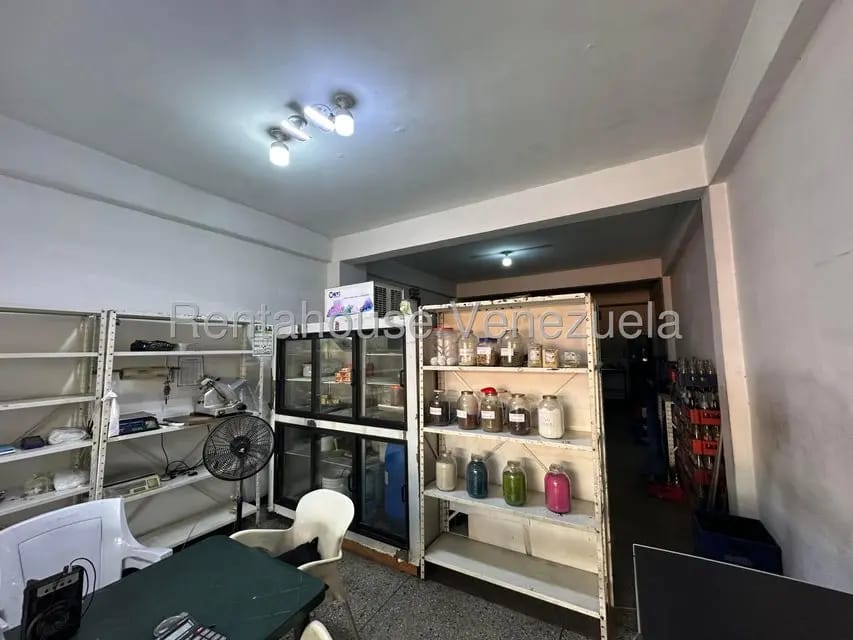 Comercial (Local Comercial) en Alquiler en Zona Centro, Aragua - 3