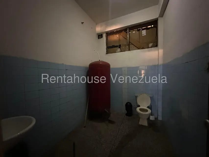 Comercial (Local Comercial) en Alquiler en Zona Centro, Aragua - 8
