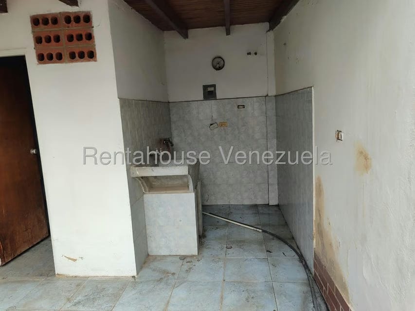 Casa (1 Nivel) en Venta en Quinta Grande, Aragua - 35