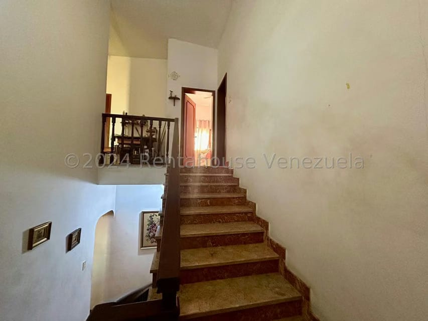 Casa (Duplex) en Venta en La Viña, Carabobo - 23