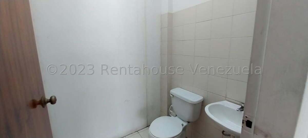 Comercial (Local Comercial) en Alquiler en La Tropicana, Zulia - 4