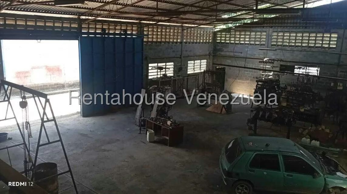 Comercial (Galpon - Deposito) en Venta en Santa Lucia, Miranda - 11