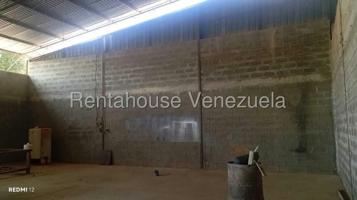 Comercial (Galpon - Deposito) en Venta en Santa Lucia, Miranda - 12