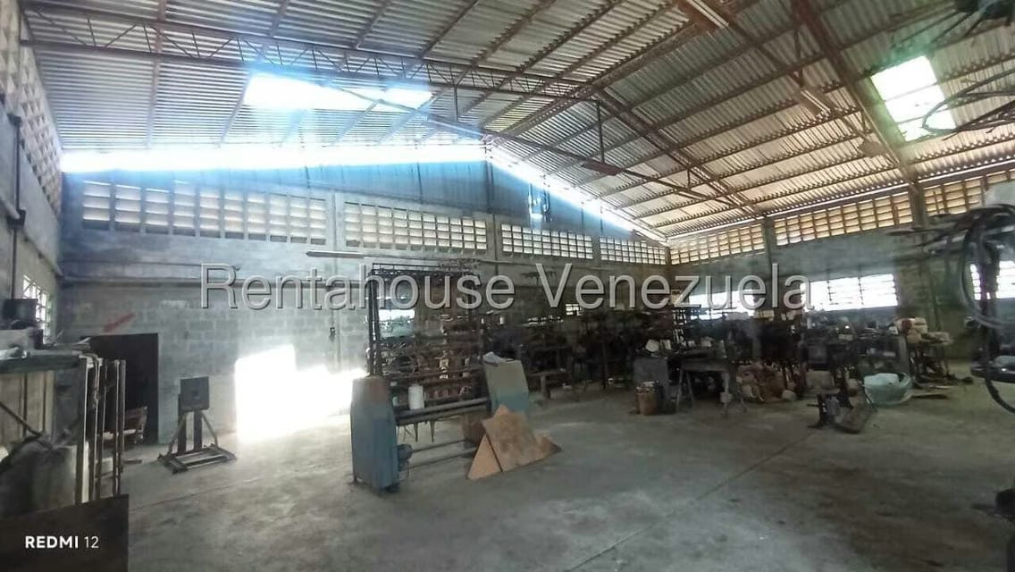 Comercial (Galpon - Deposito) en Venta en Santa Lucia, Miranda - 6