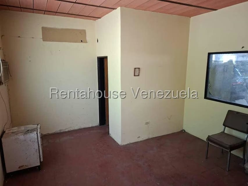 Comercial (Galpon - Deposito) en Venta en Santa Lucia, Miranda - 10
