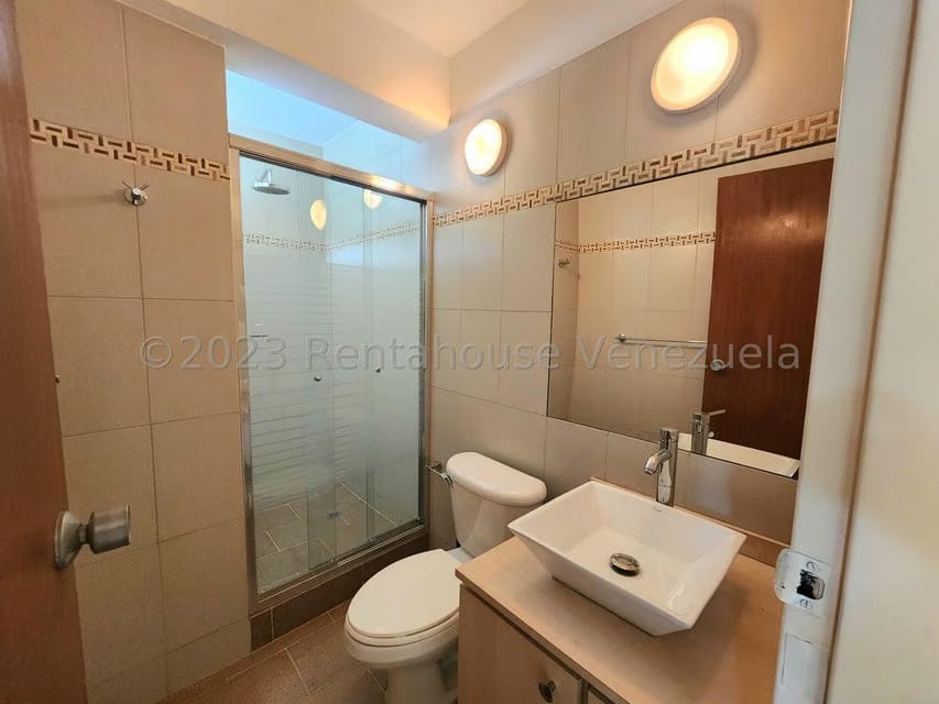 Casa (1 Nivel) en Venta en Colinas de Los Ruices, Distrito Metropolitano - 19