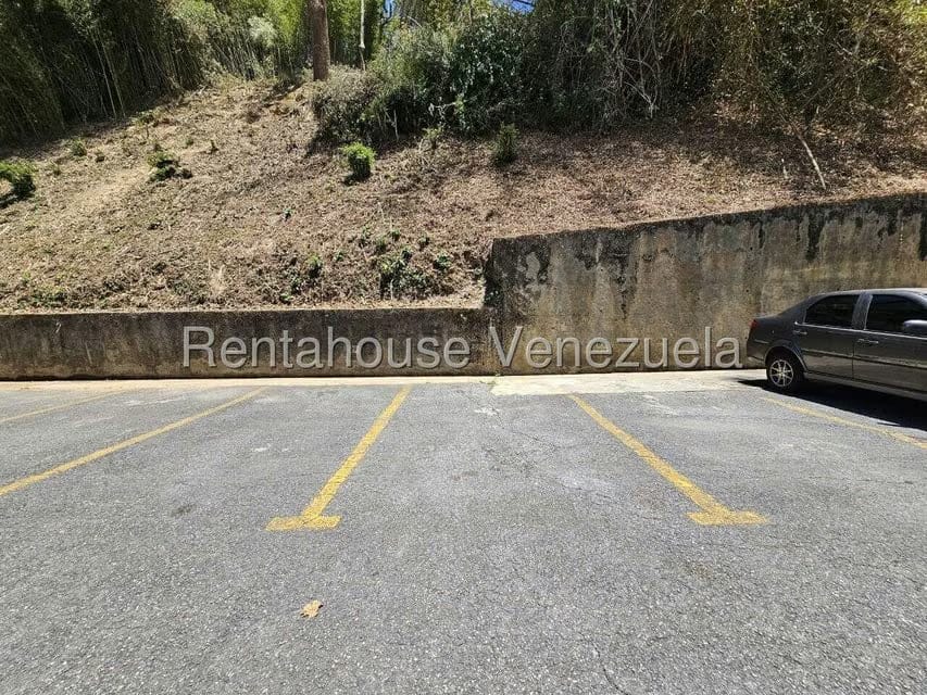 Townhouse (1 Nivel) en Venta en El Hatillo, Distrito Metropolitano - 51