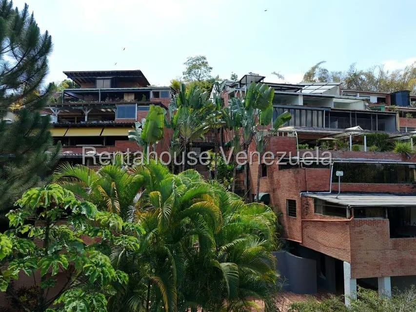 Townhouse (1 Nivel) en Venta en El Hatillo, Distrito Metropolitano - 55