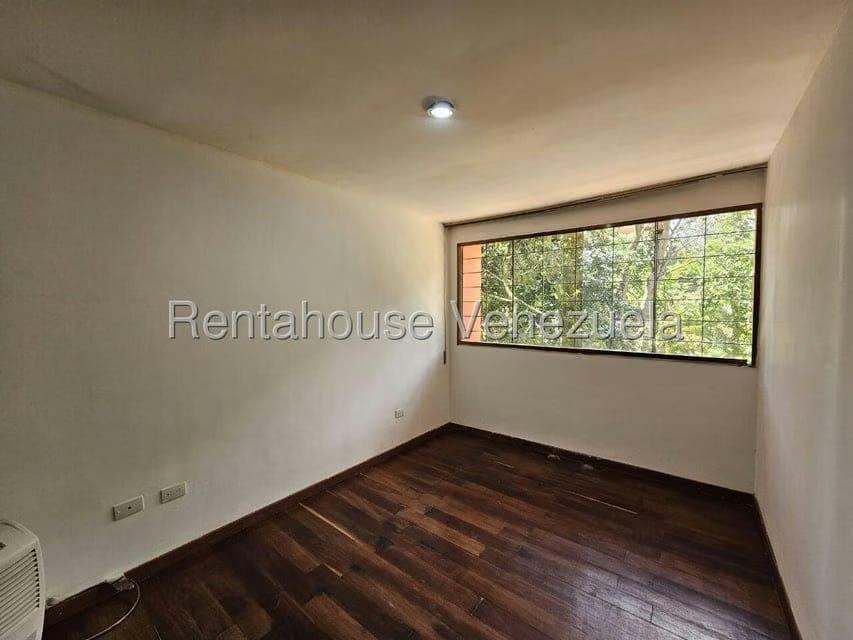 Townhouse (1 Nivel) en Venta en El Hatillo, Distrito Metropolitano - 77