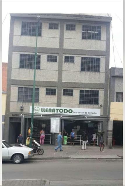 Comercial (Edificio) en Venta en Catia, Distrito Metropolitano