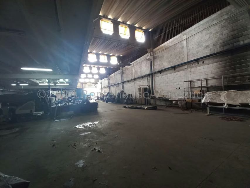 Comercial (Galpon - Deposito) en Venta en Zona Industrial 2, Lara - 20