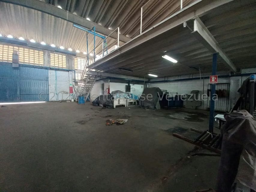 Comercial (Galpon - Deposito) en Venta en Zona Industrial 2, Lara - 9