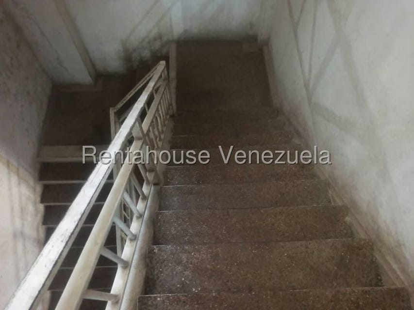 Comercial (Edificio) en Alquiler en Santa Teresa del Tuy, Miranda - 9