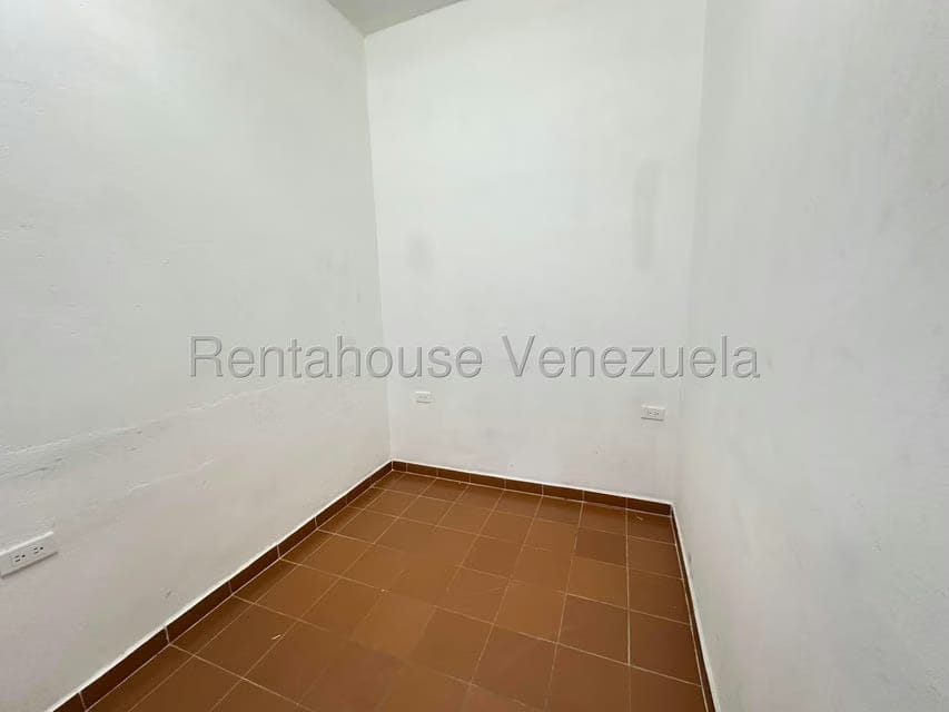 Comercial (Local Comercial) en Alquiler en Centro, Lara - 11