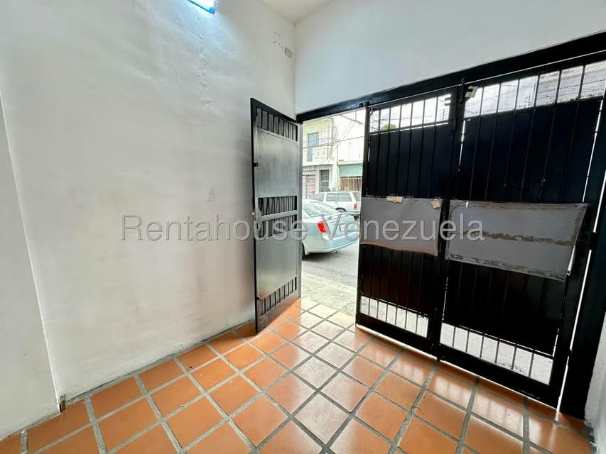 Comercial (Local Comercial) en Alquiler en Centro, Lara - 3