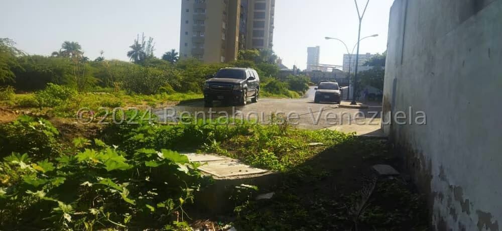 Terreno (Comercial) en Venta en Playa Grande, Vargas - 24