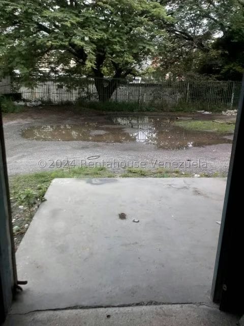 Comercial (Local Comercial) en Venta en Trapichito, Miranda - 16