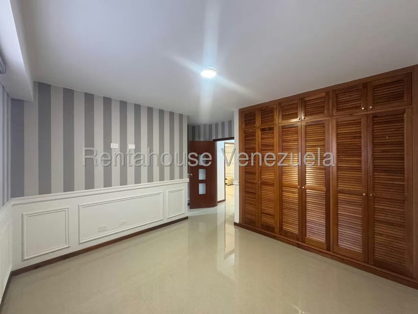 Apartamento (1 Nivel) en Venta en Las Salias, Miranda - 28