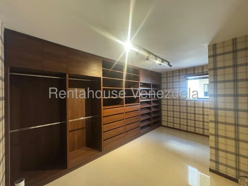 Apartamento (1 Nivel) en Venta en Las Salias, Miranda - 29