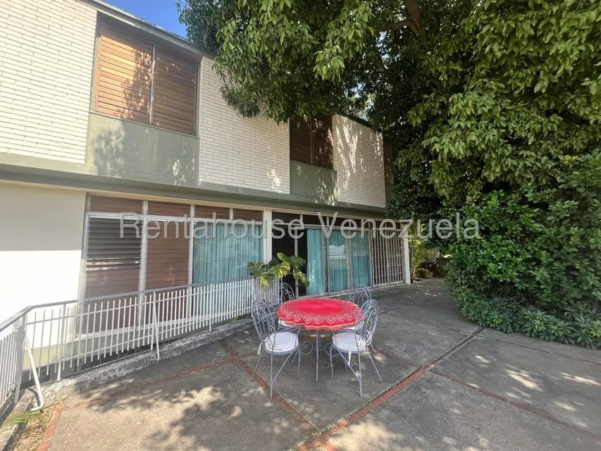 Casa (Multipes Niveles) en Venta en El Marques, Distrito Metropolitano