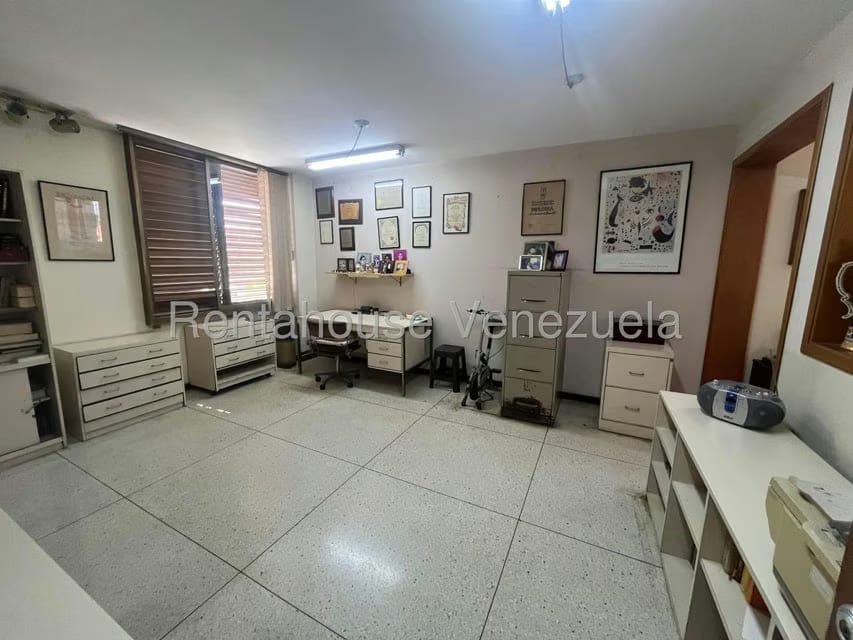 Casa (Multipes Niveles) en Venta en El Marques, Distrito Metropolitano - 23
