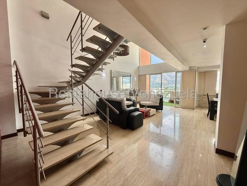 Apartamento (Duplex) en Alquiler en Boleita Norte, Distrito Metropolitano - 2