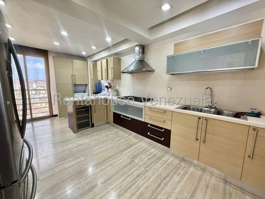 Apartamento (Duplex) en Alquiler en Boleita Norte, Distrito Metropolitano - 7