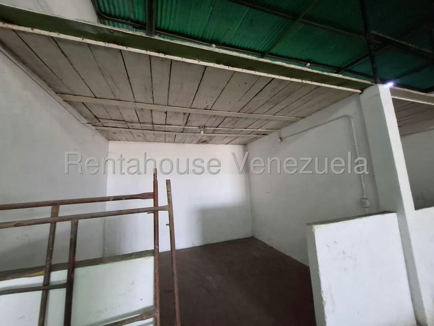 Comercial (Local Comercial) en Venta en El Macaro, Aragua - 11