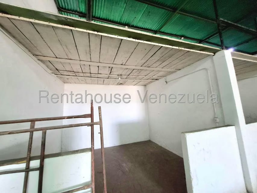 Comercial (Local Comercial) en Venta en El Macaro, Aragua - 12