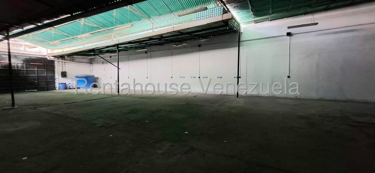 Comercial (Local Comercial) en Venta en El Macaro, Aragua - 26