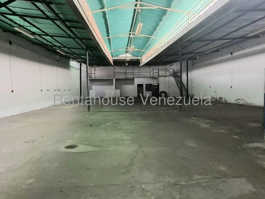 Comercial (Local Comercial) en Venta en El Macaro, Aragua - 29