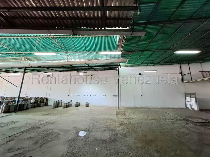 Comercial (Local Comercial) en Venta en El Macaro, Aragua - 8