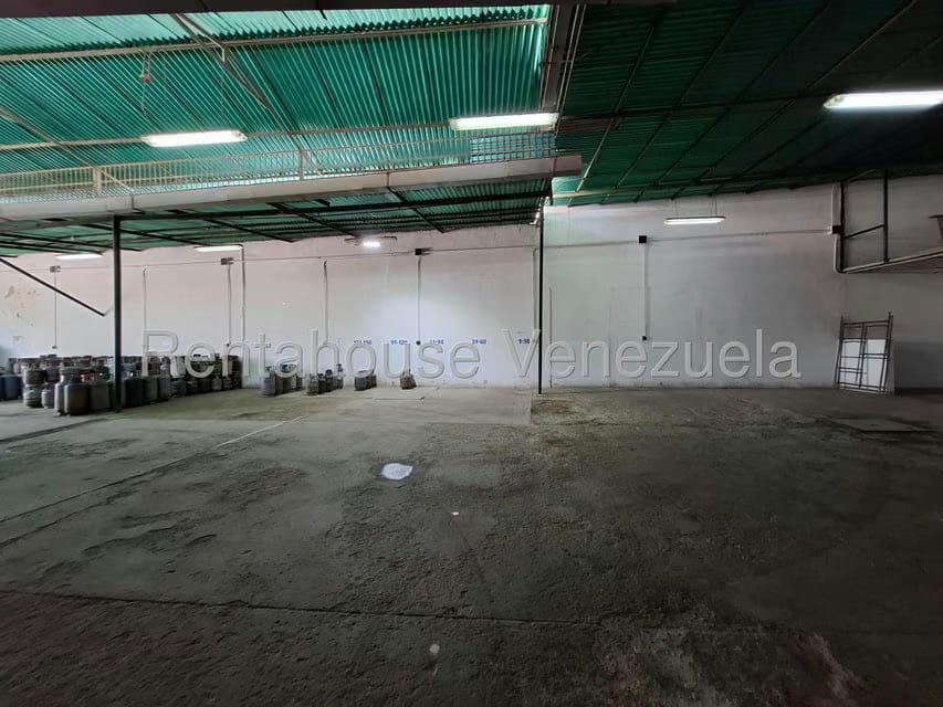 Comercial (Local Comercial) en Venta en El Macaro, Aragua - 9