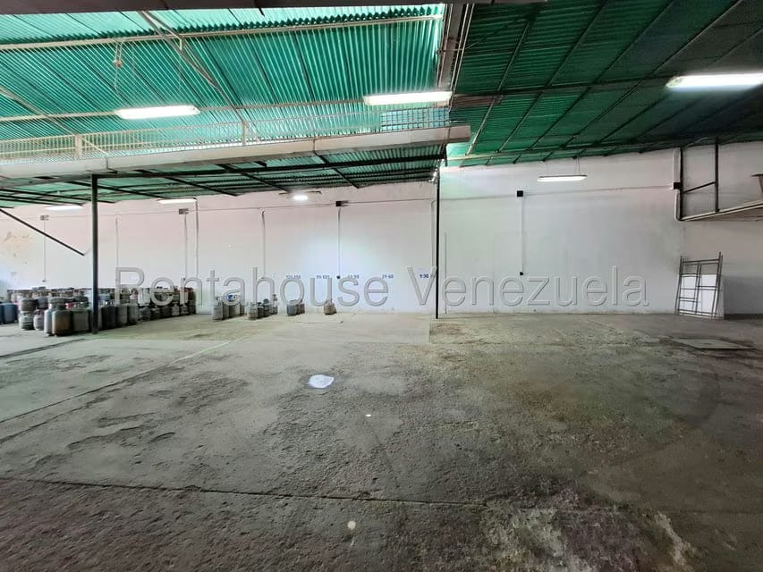 Comercial (Local Comercial) en Venta en El Macaro, Aragua - 10