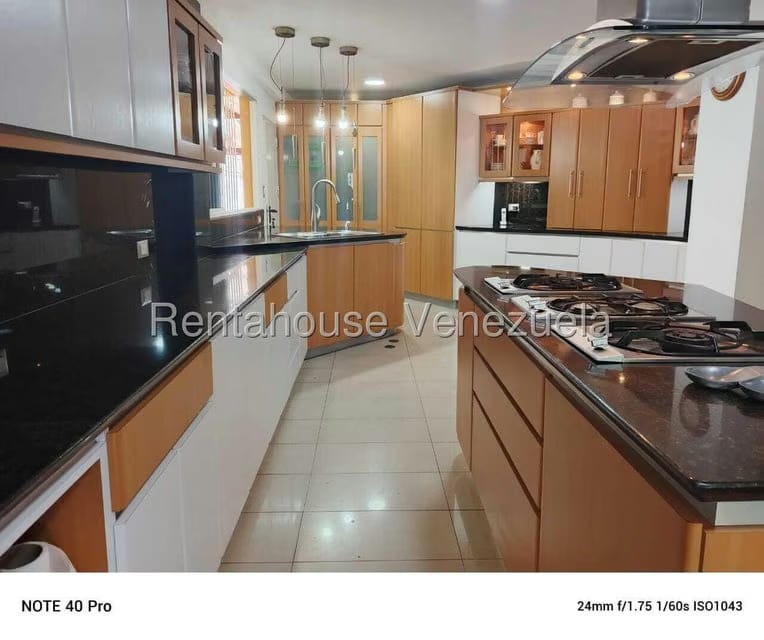 Casa (1 Nivel) en Venta en Colinas de Bello Monte, Distrito Metropolitano - 29