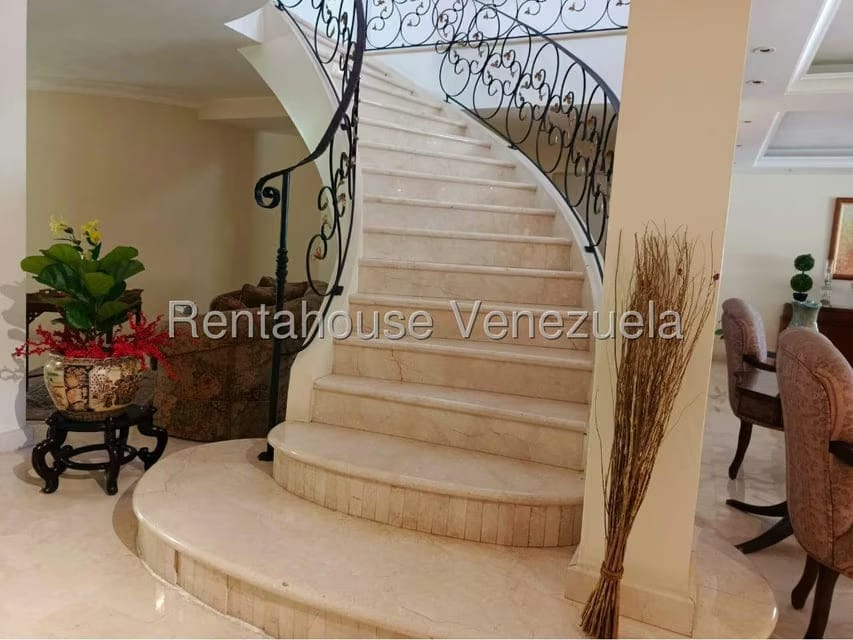 Casa (1 Nivel) en Venta en Colinas de Bello Monte, Distrito Metropolitano - 31