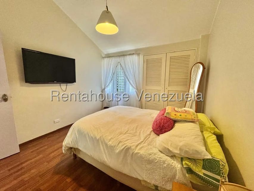 Casa (Duplex) en Venta en La Boyera, Distrito Metropolitano - 41