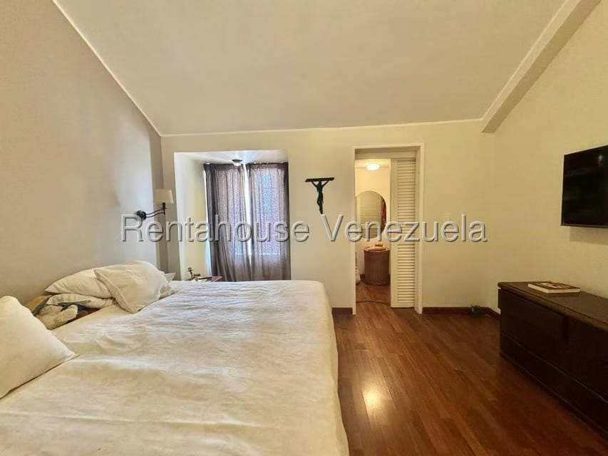 Casa (Duplex) en Venta en La Boyera, Distrito Metropolitano - 49