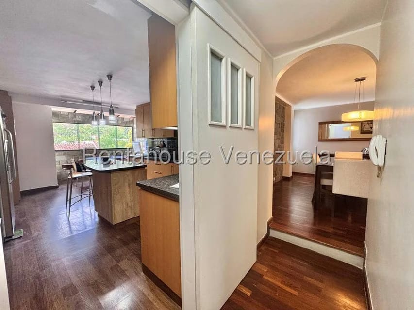 Casa (Duplex) en Venta en La Boyera, Distrito Metropolitano - 60