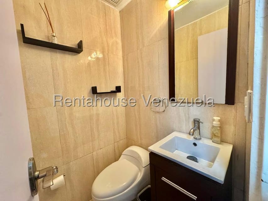 Casa (Duplex) en Venta en La Boyera, Distrito Metropolitano - 61