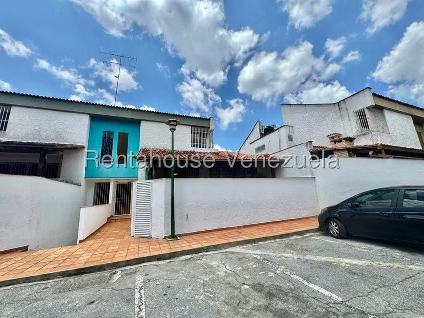 Casa (Duplex) en Venta en La Boyera, Distrito Metropolitano - 63