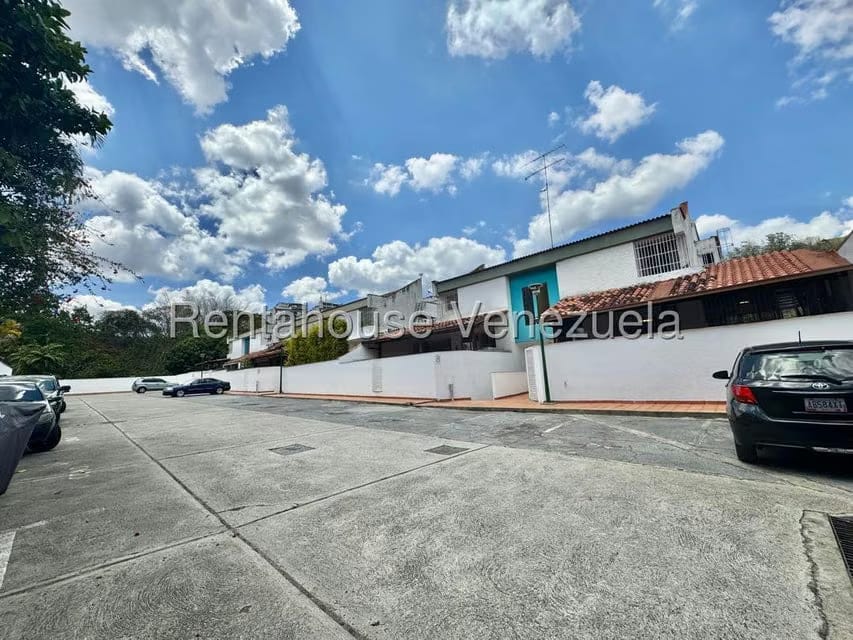 Casa (Duplex) en Venta en La Boyera, Distrito Metropolitano - 66