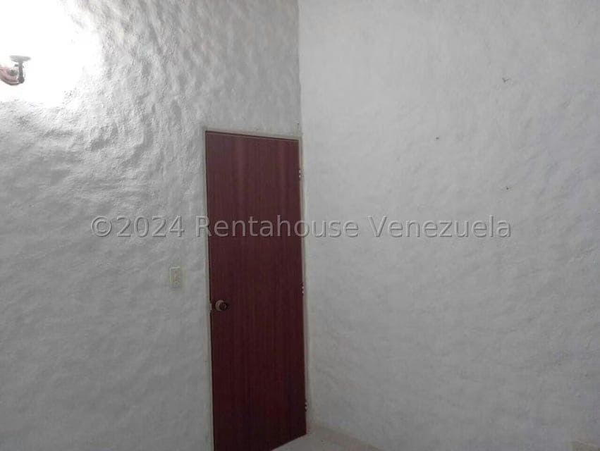 Casa (1 Nivel) en Venta en Avenida los Proceres, Merida - 28