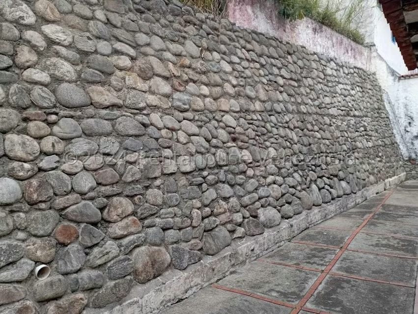 Casa (1 Nivel) en Venta en Avenida los Proceres, Merida - 39