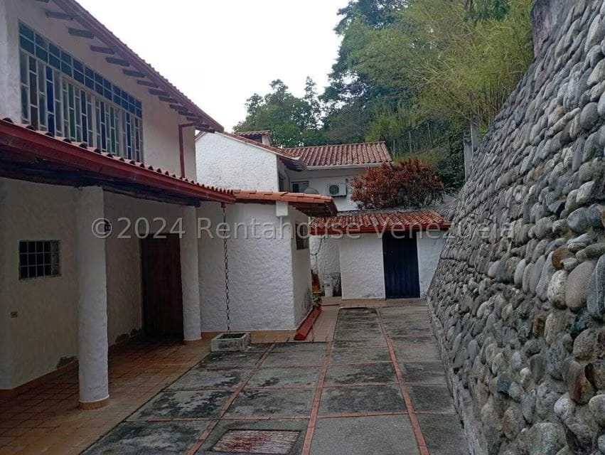 Casa (1 Nivel) en Venta en Avenida los Proceres, Merida - 40
